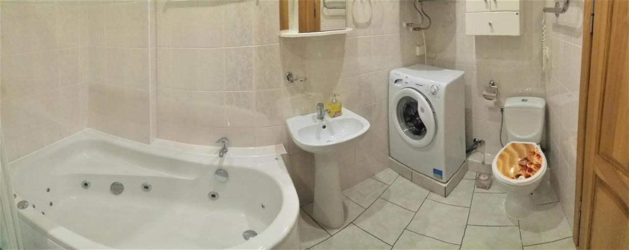 Apartaments Near Svyturio Arena Klaipėda Exterior foto
